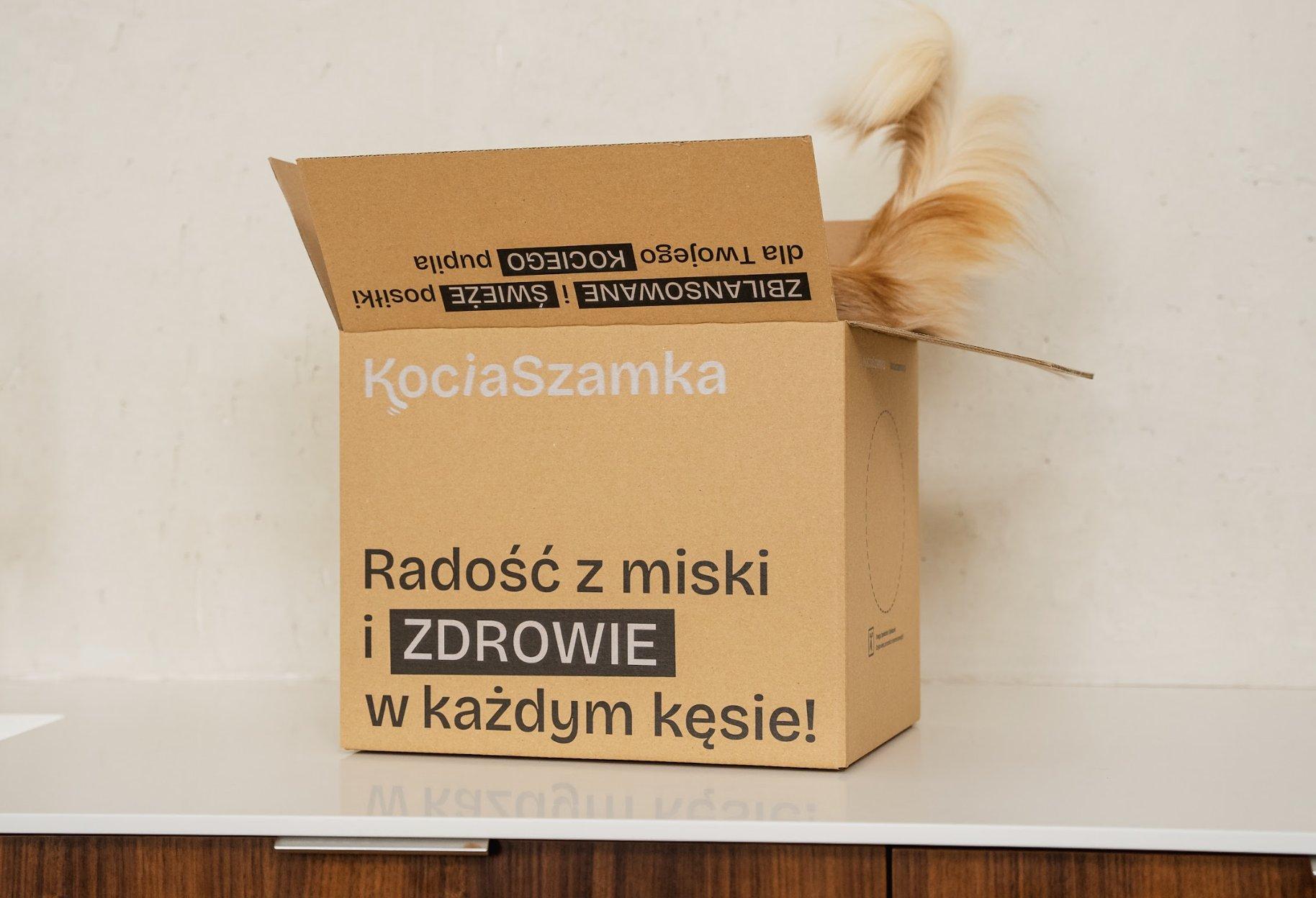 Kurier dostarczy catering